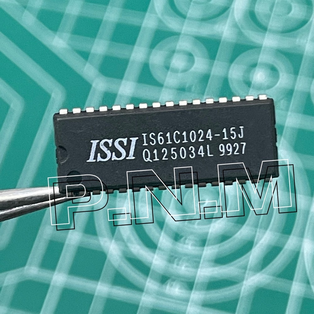 IS61C1024-15J , R5F2135CCD , R5F71253FAV  | SMD | ราคาต่อหนึ่งชิ้น💳 พร้อมส่งในไทย🇹🇭