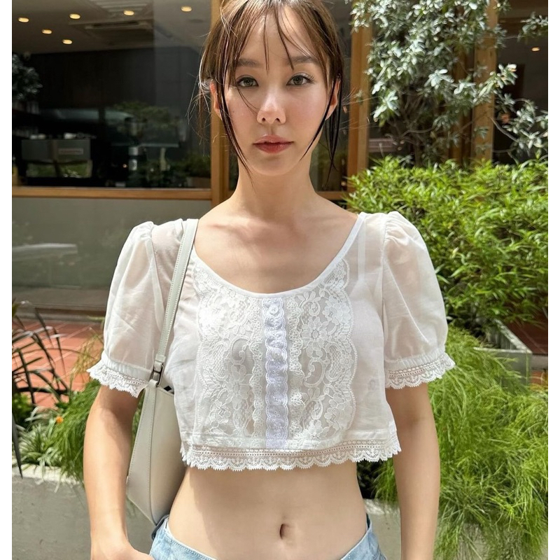 Casaa_official  Puffed Sleeve top 💯