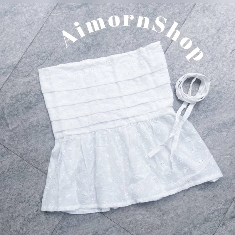 aimorn_shop เสื้อเกาะอก ดีเทลมีเชือกผูก เป็นผ้าฉลุลูกไม้ สวยดูหรูมาก ใส่ชิคๆสบายเวอร์