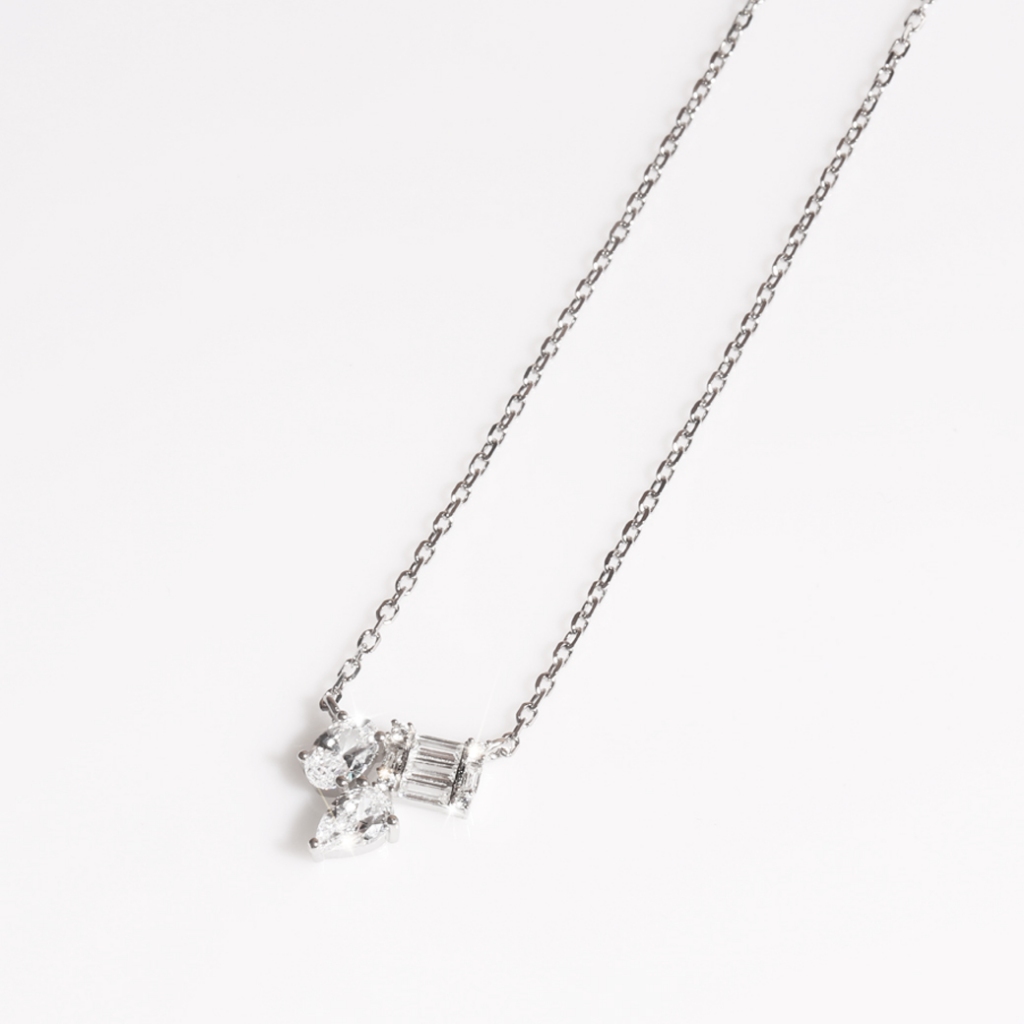 SWAN - Illusion Mix Shape Necklace สร้อยเงินแท้พร้อมจี้ฝังเพชรคิวบิกเซอร์โคเนีย