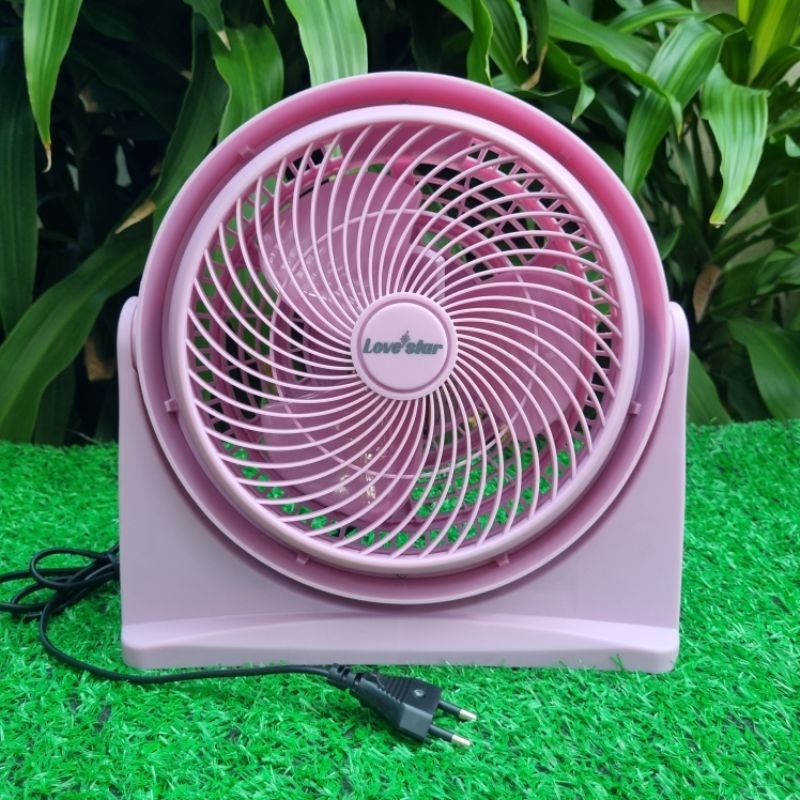 พัดลมตั้งโต๊ะไฟฟ้า ขนาด 9"นิ้ว (สีชมพู) รุ่น LS-888 LoveStar มี มอก.934-2558 ผลิตในประเทศไทย