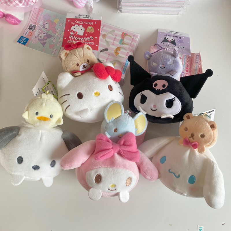 พวงกุญแจ Sanrio แบบโมจิ นุ่มนิ่มน่ารักมากๆค่า