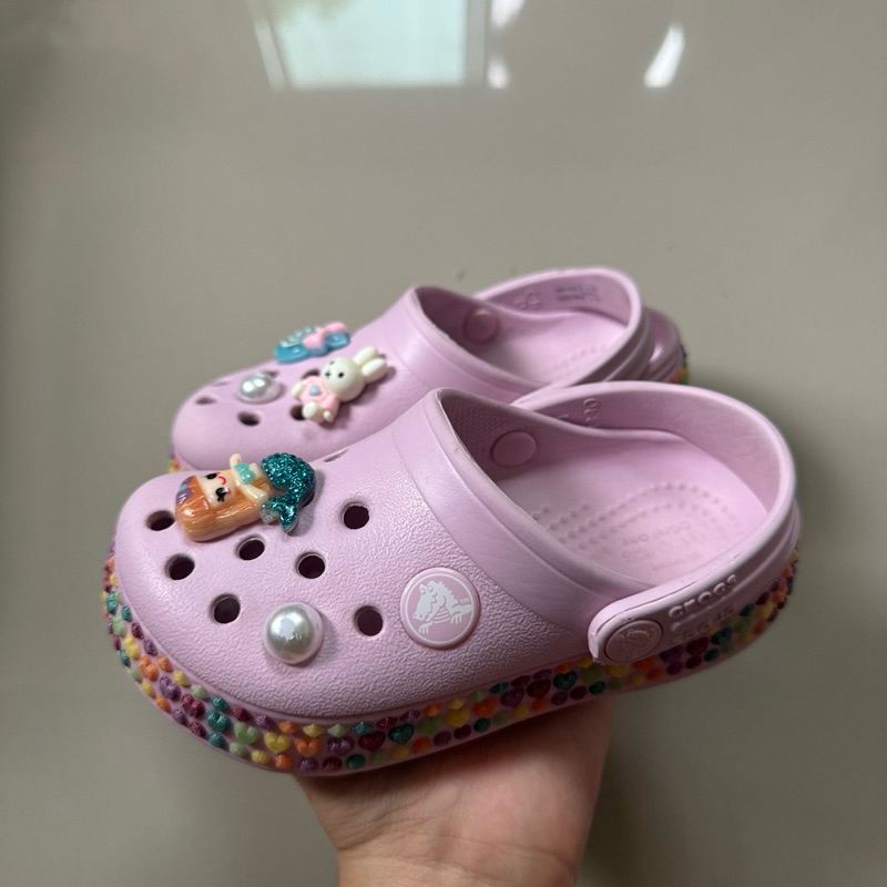 crocs kids รองเท้าแตะลำลองเด็กมือสองของแท้ sz 14cm