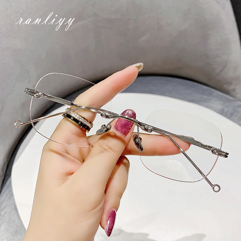 ส่งเร็ว🌼แว่นกรองแสงสีฟ้าวินเทจเหลี่ยมไร้ขอบสไตล์เกาหลีแฟชั่นY2Kระดับไฮเอนด์แว่นตาสำหรับผู้ชายและผู้หญิง-Ranliyy