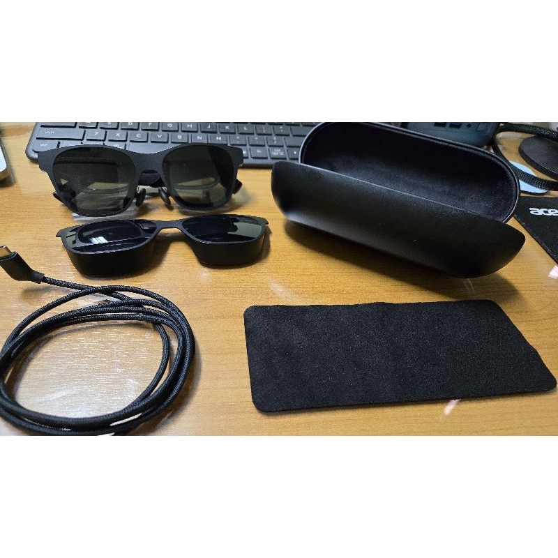 [พร้อมส่ง] Xreal Air 2 Pro + Xreal Beam 3DoF อัจฉริยะ มือสอง