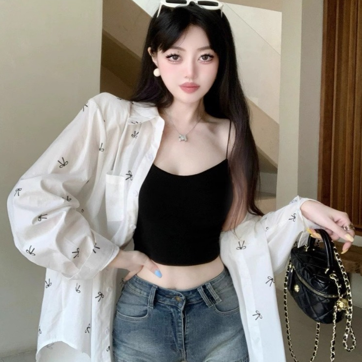 PBB159 เสื้อเชิ้ดลายโบว์น่ารักๆ สีขาว/ฟ้า คอปกแขนยาว ฟรีไซส์ อก 40 ใส่คลุมน่ารักๆ