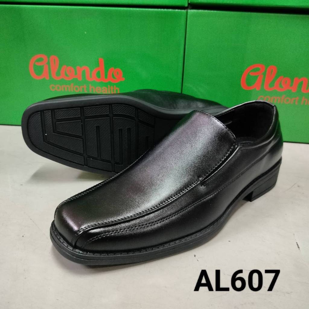 ALANDO รองเท้าคัชชูหนังแก้ว