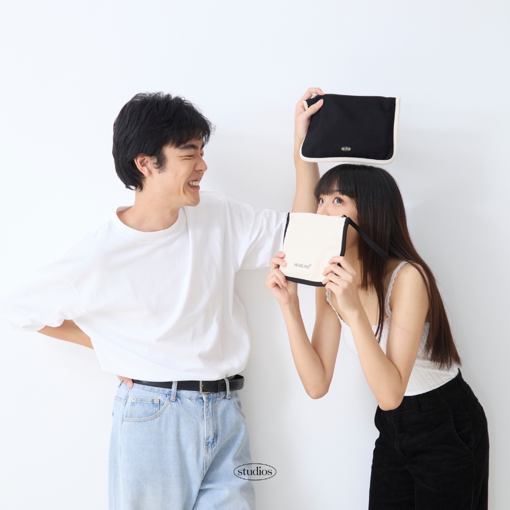 HOMELAND – กระเป๋าคล้องแขนผ้า canvas กุ๊นขอบ รุ่น pouch มีซิปปิด ราคา ถูกที่สุด ดีลบีเคเค แกลเลอรีภาพที่ 4