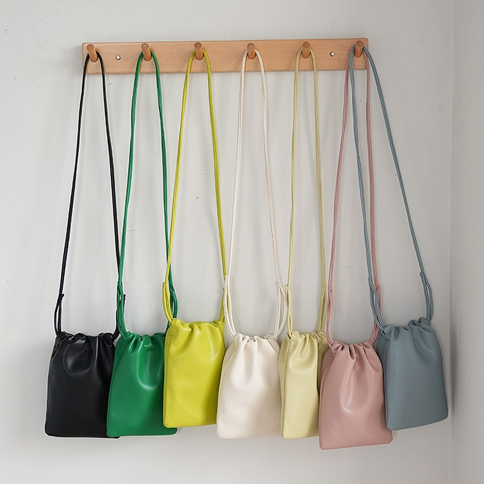ส่งจากไทย 7 สี กระเป๋าหนังนิ้มใส่มือถือ ใส่ของได้ครบทรงunisex N068