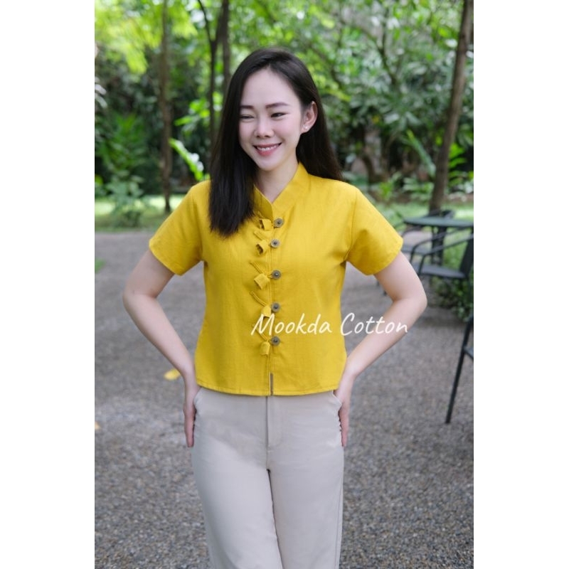 เสื้อผ้าฝ้ายคอจีน กระดุมเหรียญทิวลิป รุ่นพวงมาลา