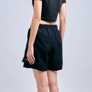 กางเกงขาสั้นผ้าไนล่อน (Black Nylon Pocket shorts)