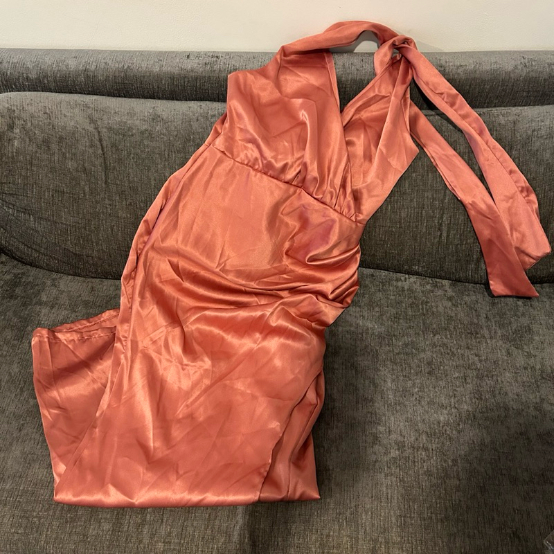 เดรสยาวออกงาน สีโอรส ไซส์ S แบรนด์ DDend Closet