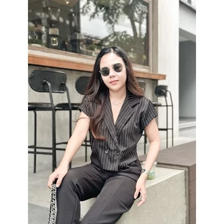 Blezer เสื้อครอปเบลเซอร์แขนสั้นลุคสวยหรู🔥พร้อมส่ง