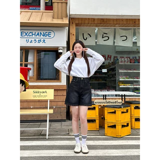 Proudly.bkk tee n skort ยีนส์ขาสามส่วน เอวสูงสีไนท์บลู งานผ้าไม่ยืด S-XL