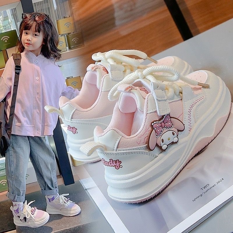 ผ้าใบลูกสาวน่ารักทั้งสองลาย ใส่ไปเรียนได้ เที่ยวได้หมดค่ะ (Kuromi)(My Melody)