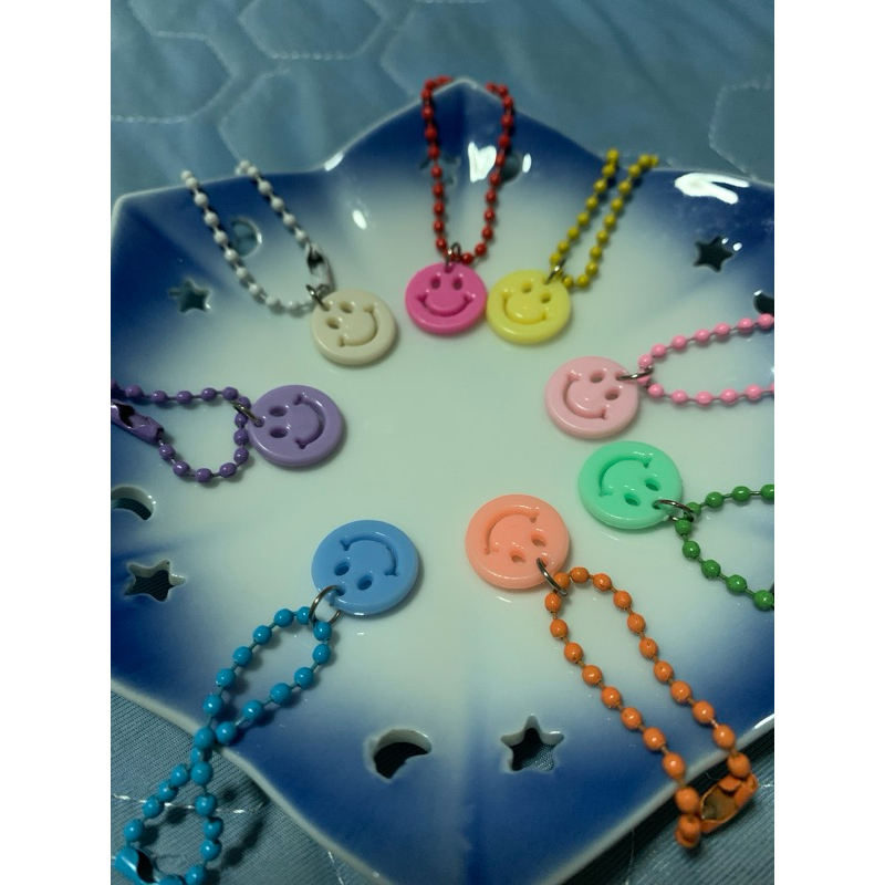 พวงกุญแจโซ่ไข่ปลาขนาด10cm.คละสีโซ่จี้หน้ายิ้มม้าน้ำ