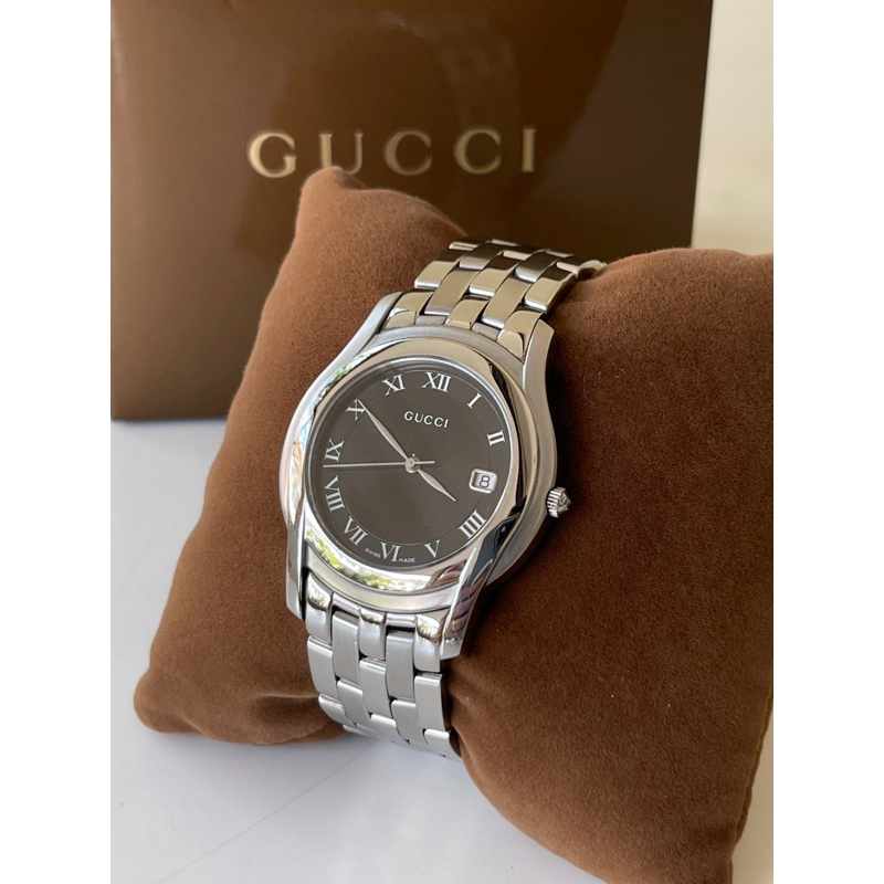 GUCCI 5500M Watch Quartz Women's Silver Dial Date Swiss Made Vintage