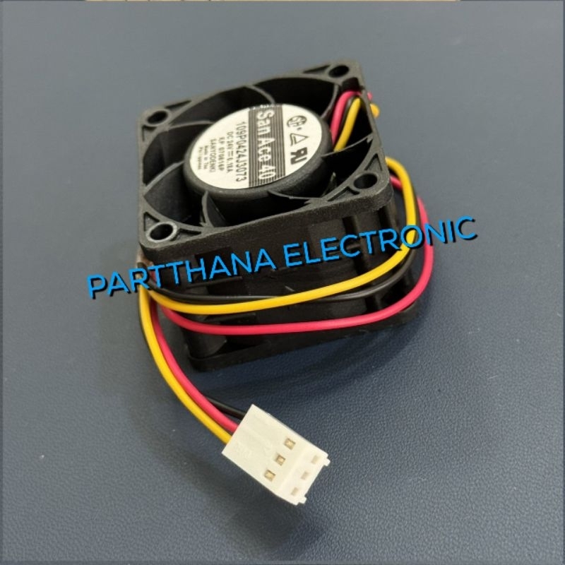 109P0424J3073 24VDC 0.18A 40x40x28MM
