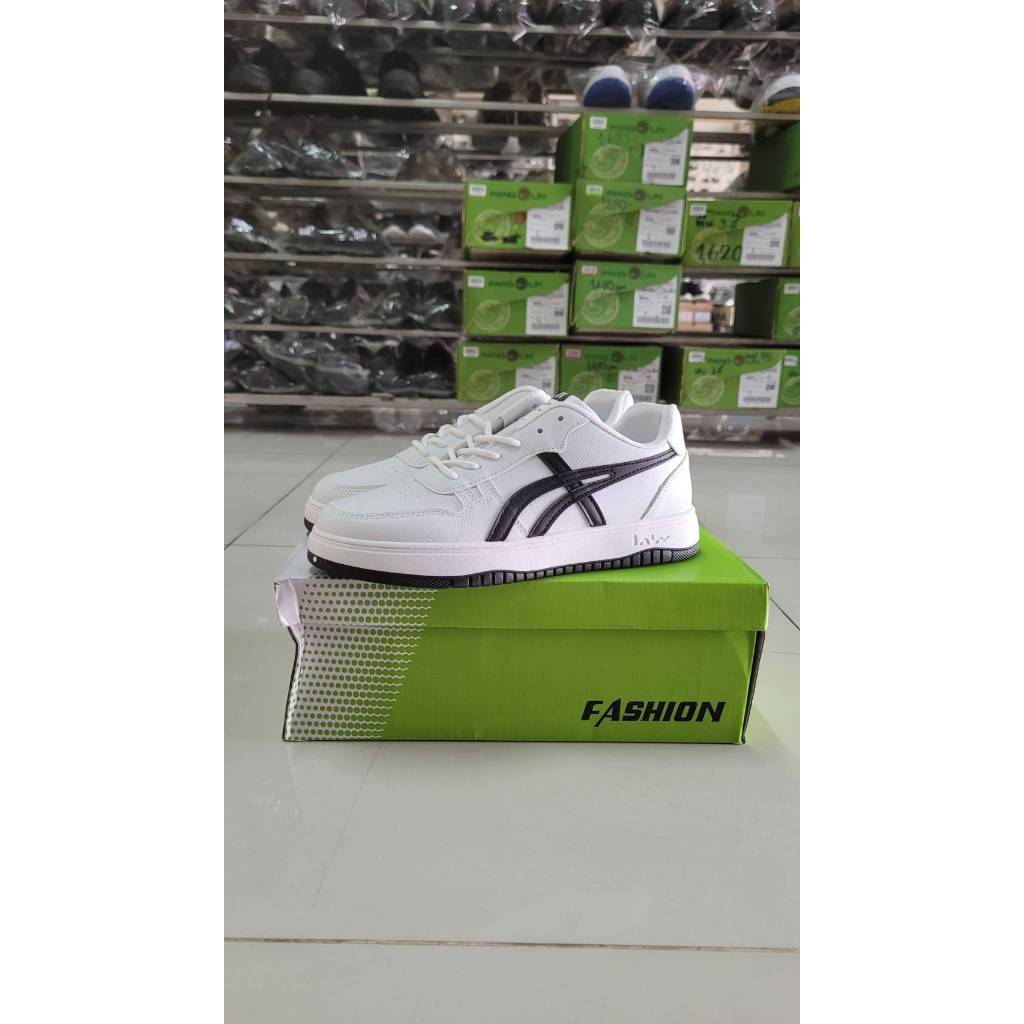 รองเท้าผ้าใบ เซฟตี้ หัวเหล็ก แนวแฟชั่น น้ำหนักเบา ราคา 579 บ.ไม่ต้องสั่งเผื่อไซส์