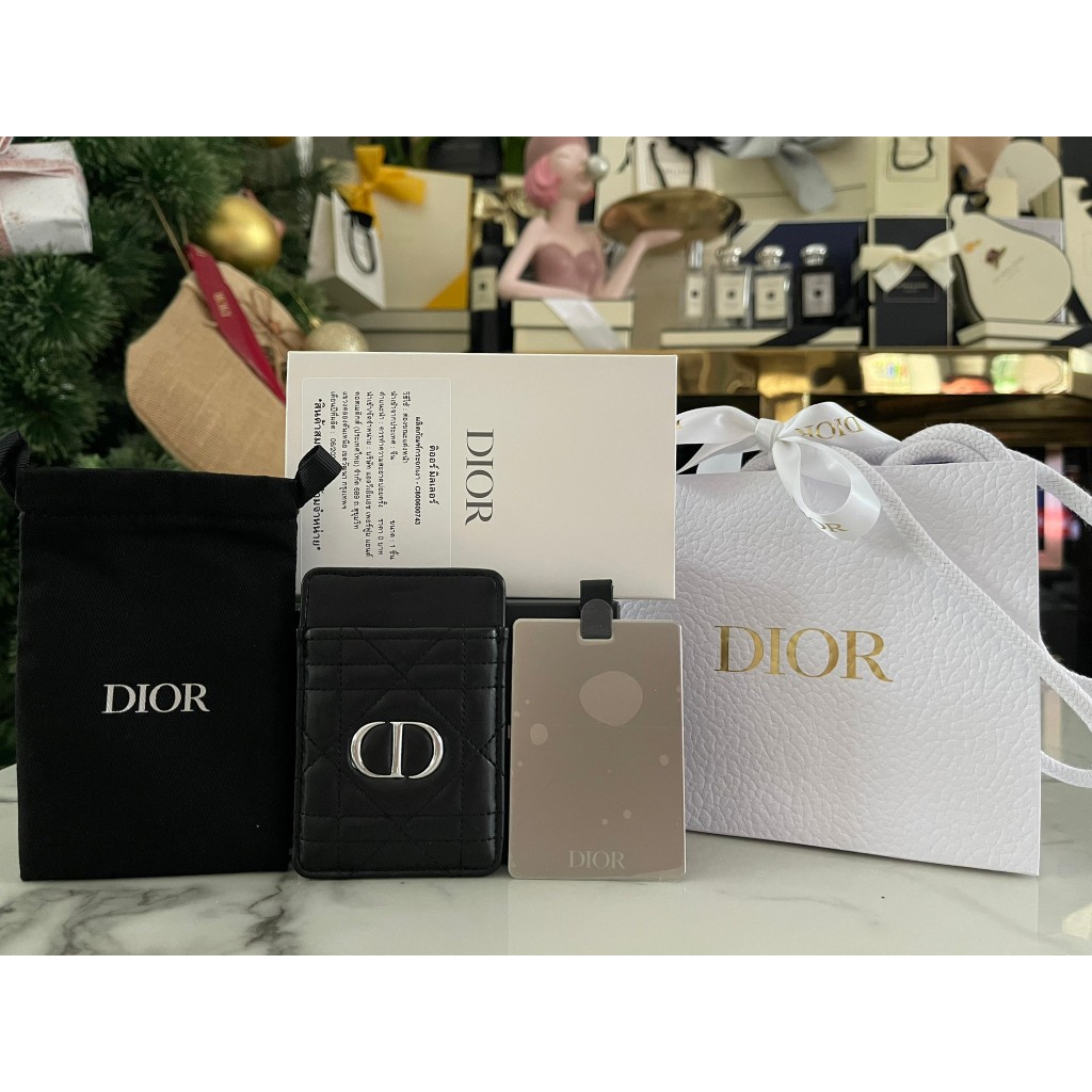 Dior vip gift มูลค่าเกือบ 20,OOO บ  สคบไทย