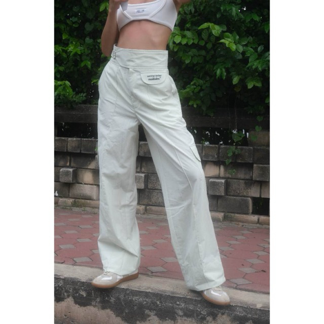 Molivien x SummerLocker กางเกง Cargo Pants สีเขียวอ่อน Light Green