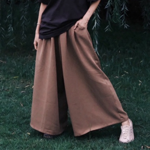 SNOWKILLER • Skirt Pants • กางเกงขายาว ทรงกระโปรง ขากระบอกกว้าง ผ้าทอญี่ปุ่นแท้ 100%