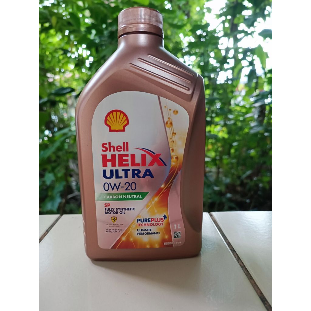 น้ำมันเครื่อง shell helix ultra 0w40 และ 0w20 (1 ลิตร) สำหรับเครื่องยนต์เบนซิล และดีเซล