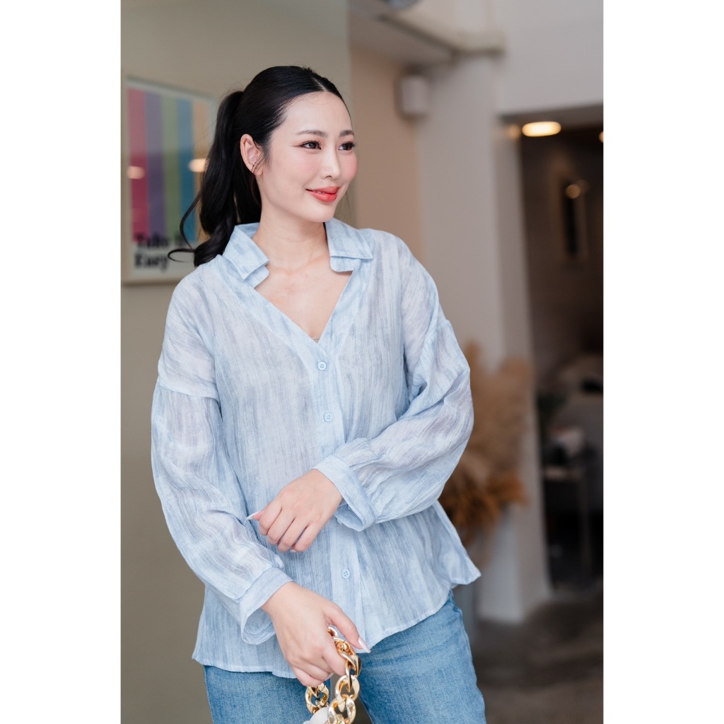M1510 เสื้อเชิ้ตลายสวย ผ้าพริ้วเบา ใส่สบาย 4 สีพร้อมส่ง 270-