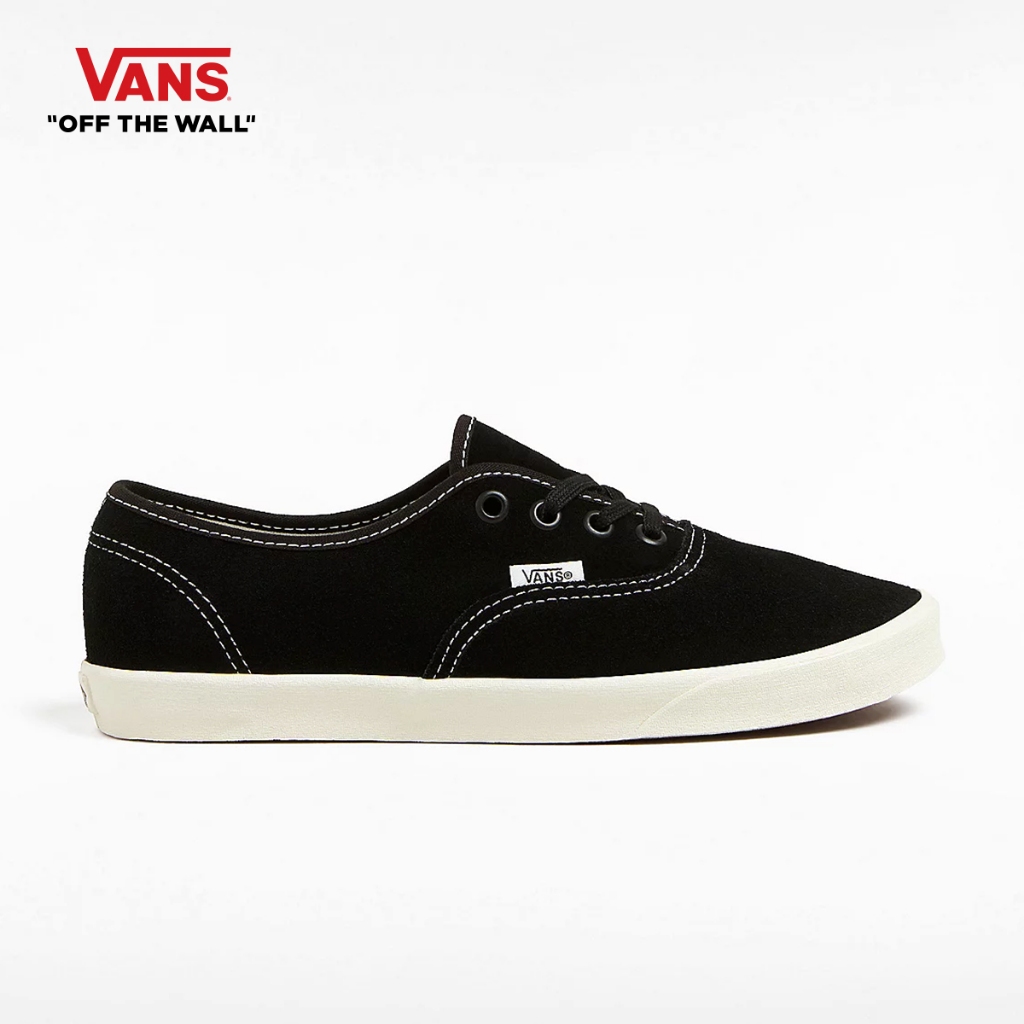 VANS AUTHENTIC LOWPRO - SUEDE BLACK/WHITE รองเท้าผ้าใบ ชาย หญิง