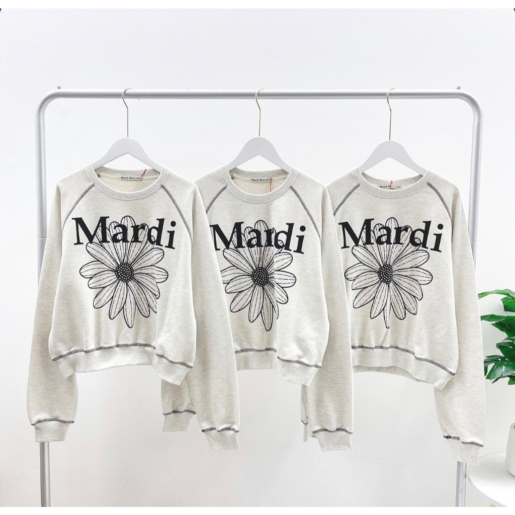 Mardi Raglan Flower Sweatshirt (Oatmeal/Black)