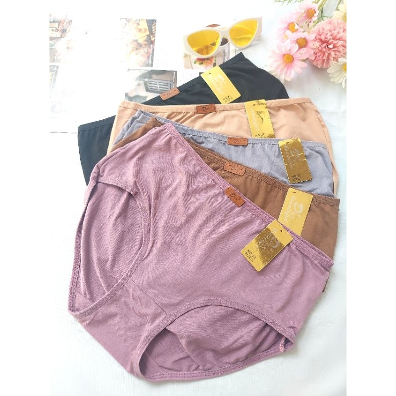 กางเกงในผู้หญิงแฟชั่นใส่สบายเอวสูงราคา17-20บาท(ต่อตัว)