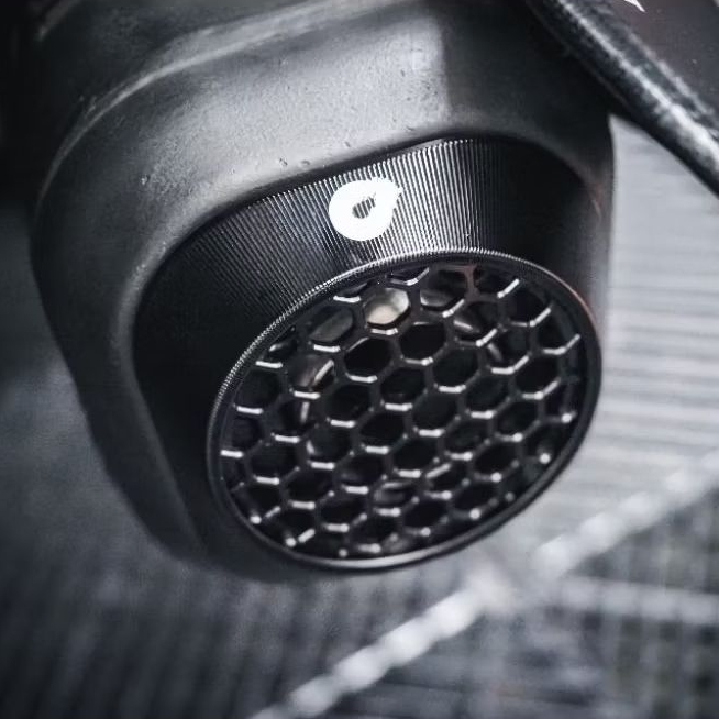 ใหม่ล่าสุด!! ปลายท่อสปอร์ต รุ่นตะแกรง X300 X200 V250งานอลูมิเนียมCNC คุณภาพสูง แยกชิ้น สวยทน เท่ ติดตั้งง่าย : Pocenti