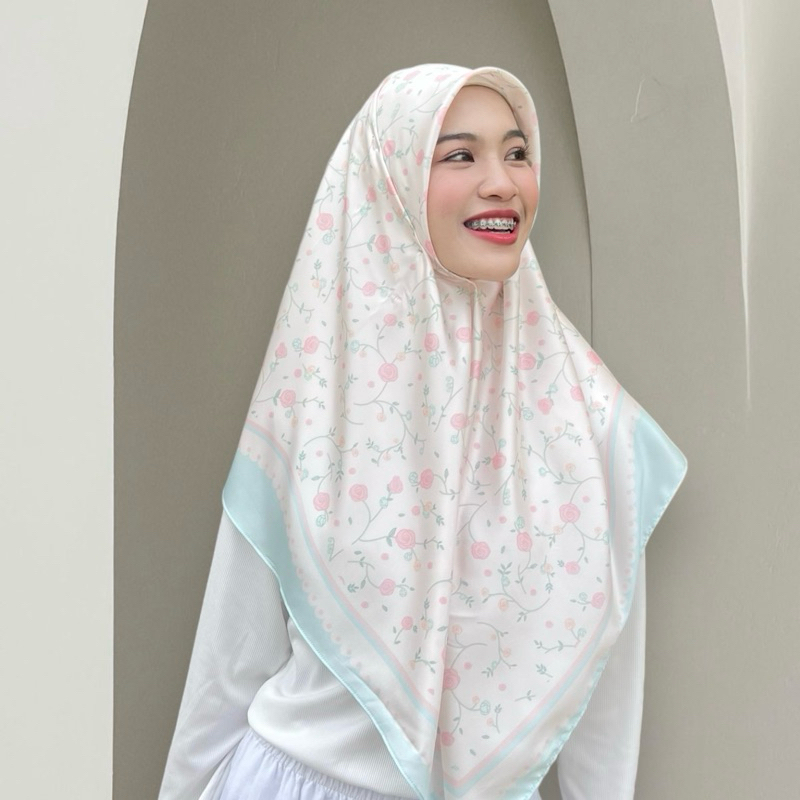 ROSES IN BLOOM COLLECTION