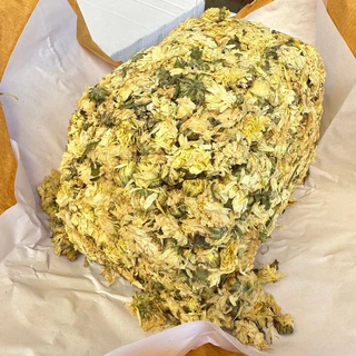 สินค้าขายดี💯ดอกเก๊กฮวยตรามังกร ▪ห่อกระดาษ บรรจุ500g ของใหม่ สะอาด รสชาติดี หอมมากกก 😊 100%