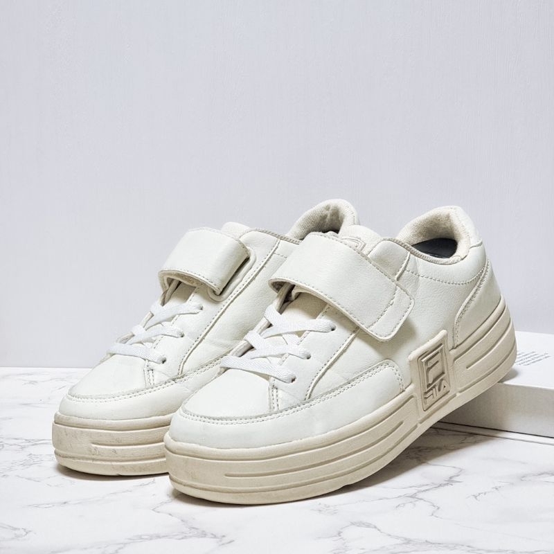 รองเท้ามือสอง แบรนด์แท้ Fila Funky Tennis 1998 / Size 39-24.5