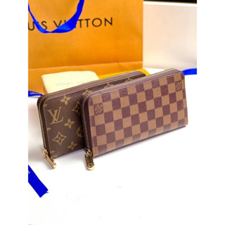 Lv long wallet  งานไฮเอน หนังนิ่มสวย อะไหล่พรีเมียม มาพร้อมอุปกรณ์ครบเซ็ต