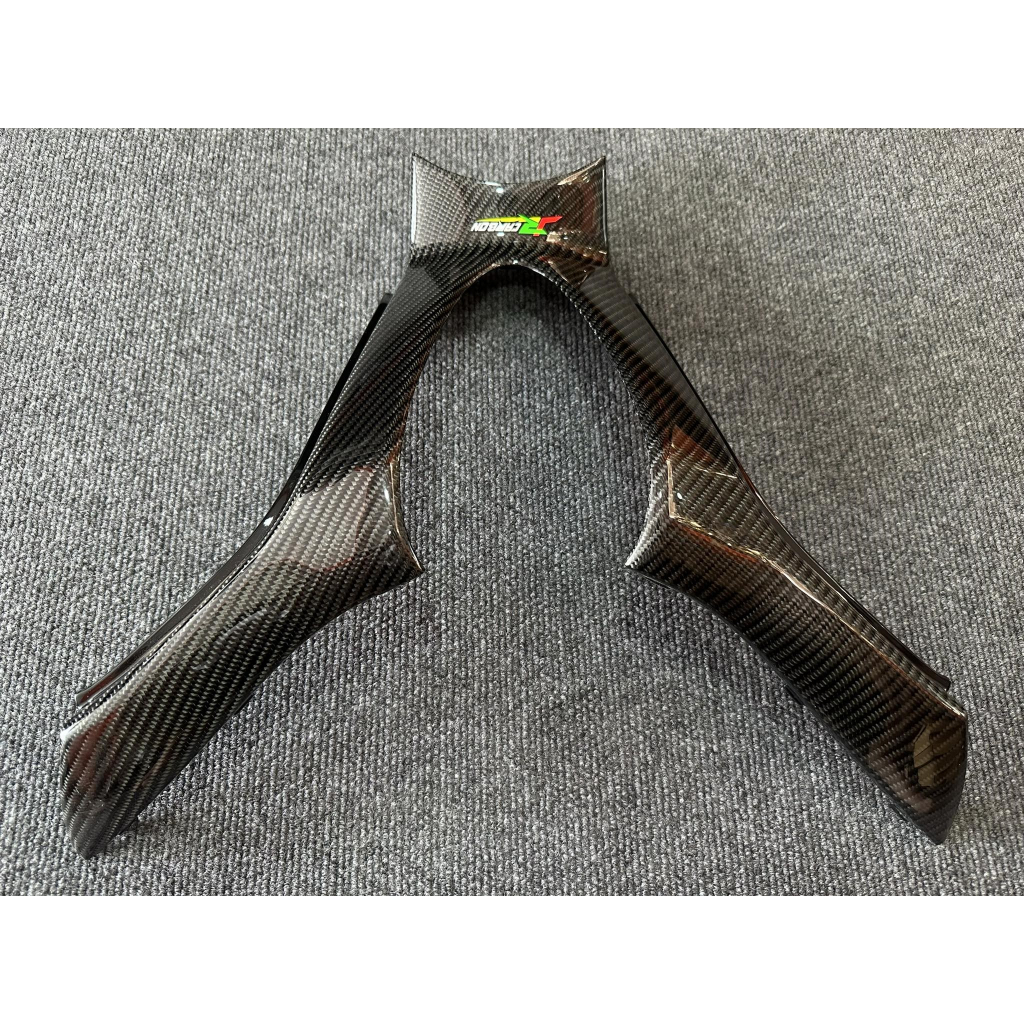 carbon ตัวY ของXmax  2017-2021 งานJR carbon (คาร์บอน)