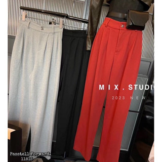 🇰🇷New🇰🇷  Korea highwaist trousers  มาใหม่เลยค้า กับกางเกง ดีเทลกระดุมccทรงสวย ผ้าดีมากค่าตัวนี้