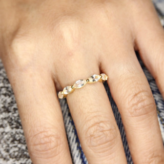 Moress Glam White Topaz Ring