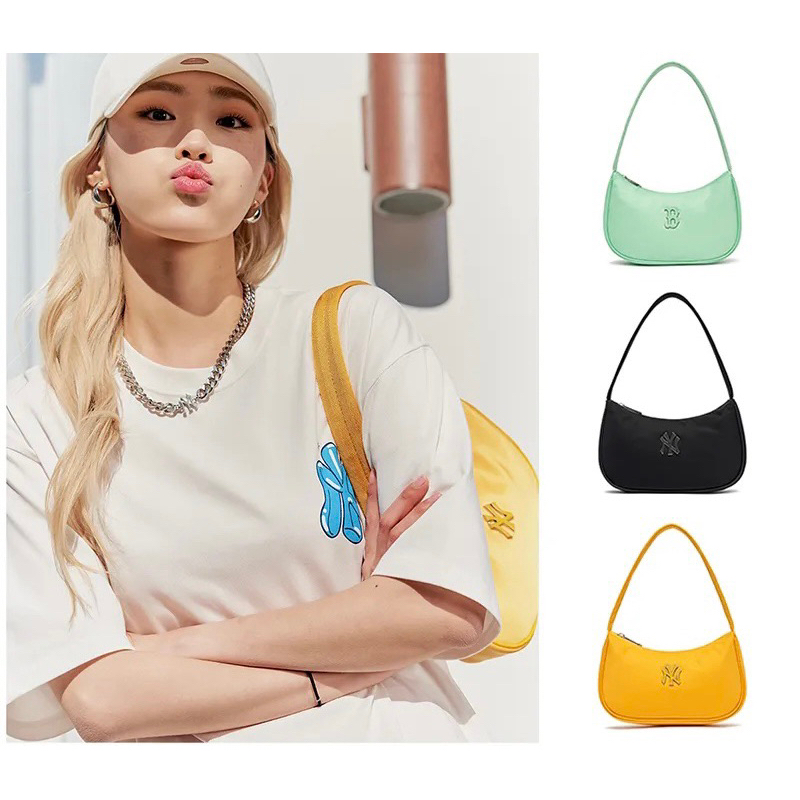 กระเป๋า NY ทรงhobo ไนล่อน น้ำหนักเบา แนวสตรีท