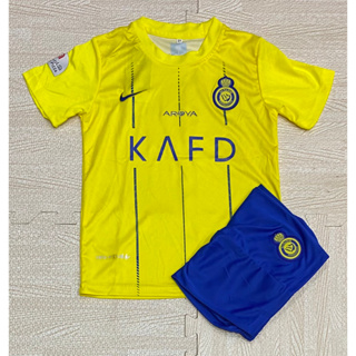 ชุดฟุตบอล alnassr ชุดเด็ก  รุ่นใหม่ล่าสุด 23/24 เนื้อผ้าดีใส่สบาย เสื้อพร้อมกางเกง