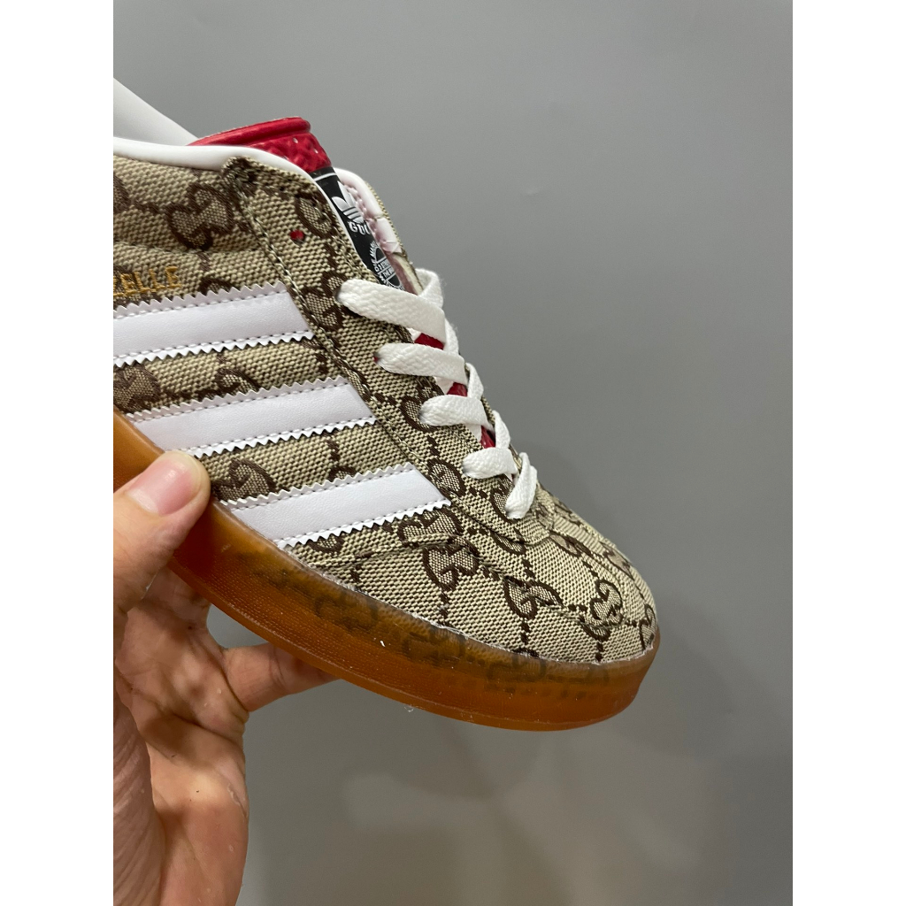 🔥จัดส่งจากเกาหลี🔥 Adidas samba og รองเท้าผ้าใบลำลองและสบายสำหรับผู้ชายและผู้หญิง