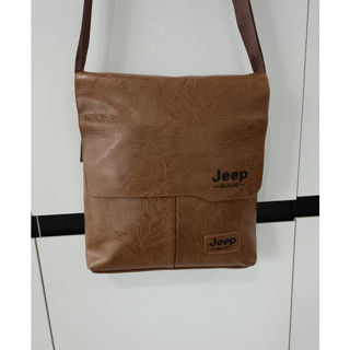 กระเป๋าสะพายข้างผู้ชาย แบบหนัง สีน้ำตาล  jeep สะพายเท่ ๆ กระเป๋าเคลียร์ตู้ ซื้อมาไม่ได้ใช้