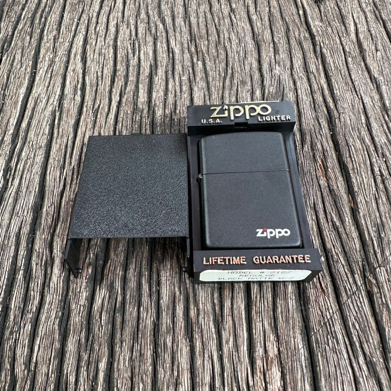 No. 218Z Regular Black Matte with Zippo Logo 1932-1991 Commemorative