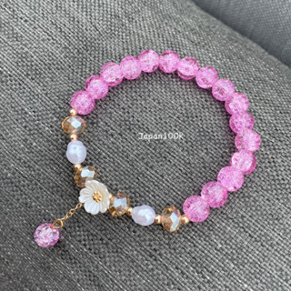 🌸พร้อมส่ง🌸💕สร้อยข้อมือ กำไลลูกปัดคริสตัลสีชมพูสดใส จี้ดอกซากุระ🌸น่ารัก สไตล์เกาหลี ญี่ปุ่น ใส่แล้วผิวผ่อง✨
