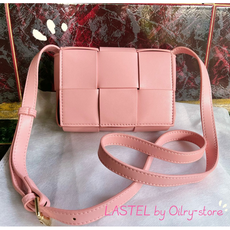 กระเป๋าLASTEL กระป๋าสานmini สีชมพู by Oily-store