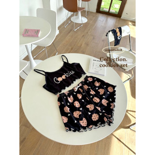 {พร้อมส่ง} C🍪🍪KIE  SET ; cami&amp;shorts 🏷️✨