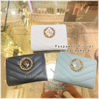 LYN กระเป๋าสตางค์ รุ่น Sesia Short Wallet :   LL23CWF024 แท้จากชอป พร้อมอุปกรณ์