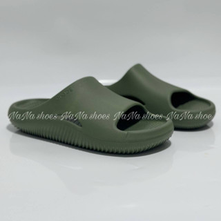 รองเท้าแตะแบบสวม Crocs mellow slide รุ่นใหม่สินค้ามีครบ ไซส์สินค้าพร้อมส่ง มีสำหรับ ผู้หญิง ผู้ชาย size 36.....45