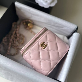 กระเป๋าCHANEL MINI VANITY WITH Adjustable chain in lamb ss21 with holo 31*****  *🔥🔥🧡